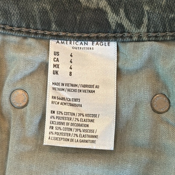 AMERICAN EAGLE • HI-RISE MINI • Size 4 - Picture 8 of 13